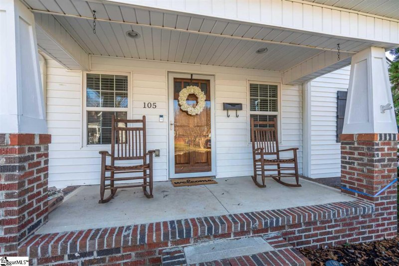 Property image 2 at 105 Harrington Avenue, Greenville, SC 29607