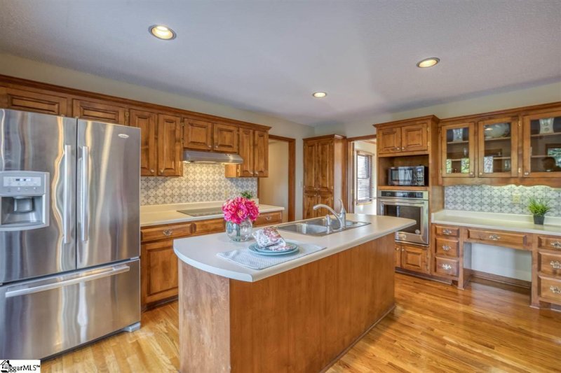 Property image 2 at 183 Ridgewood Drive, Inman, SC 29349