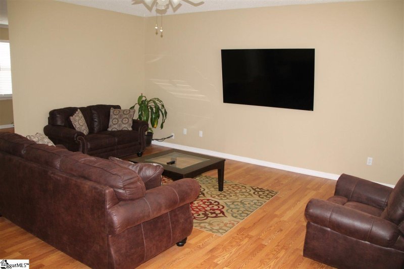 Property image 5 at 405 Bel Arbor Lane, Mauldin, SC 29662