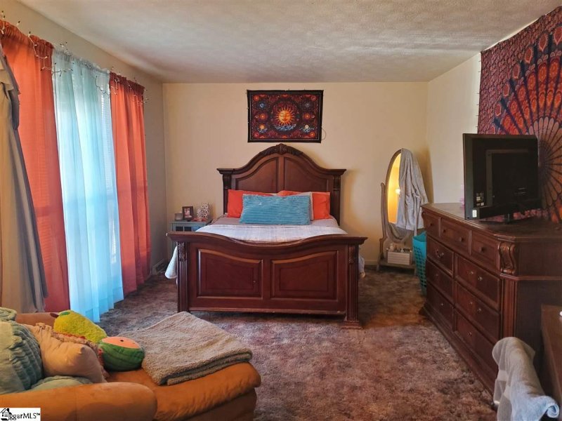 Property image 4 at 218 Fernleaf Drive, Travelers Rest, SC 29690