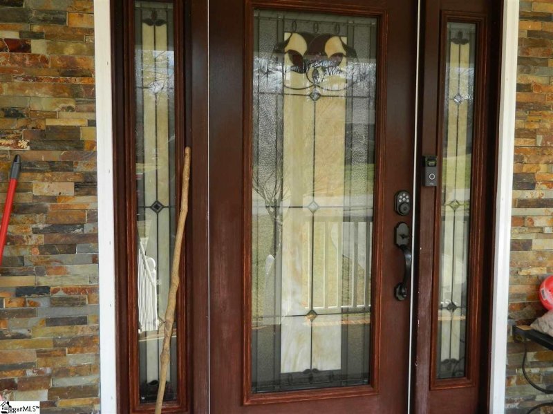 Property image 3 at 532 Indian Trail, Taylors, SC 29687-4940