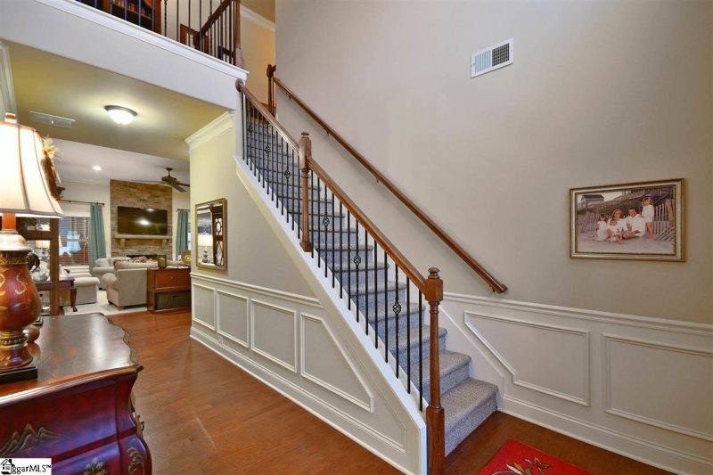 Property image 3 at 1 Red Tip Court, Simpsonville, SC 29680