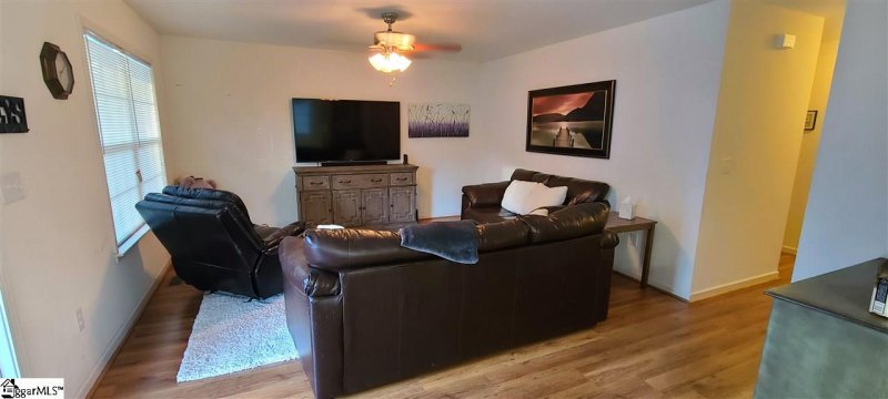 Property image 2 at 138 Cosmos Lane, Greer, SC 29651
