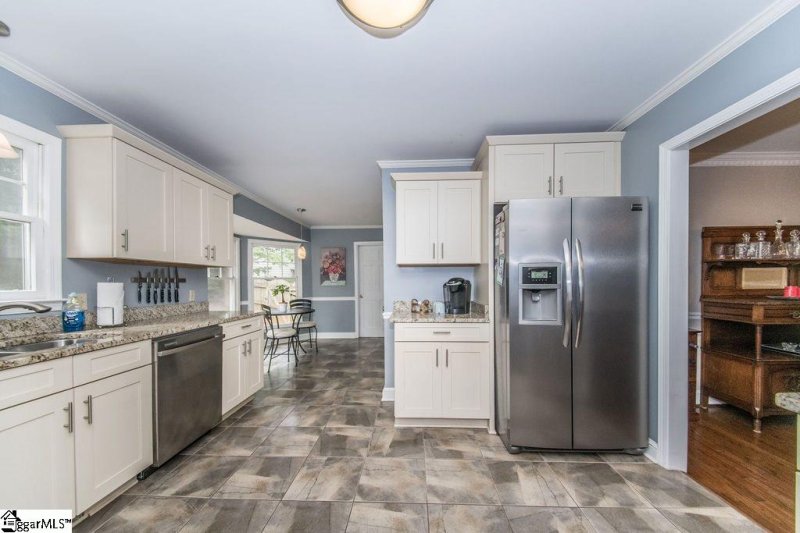 Property image 5 at 1 Nielson Circle, Taylors, SC 29687