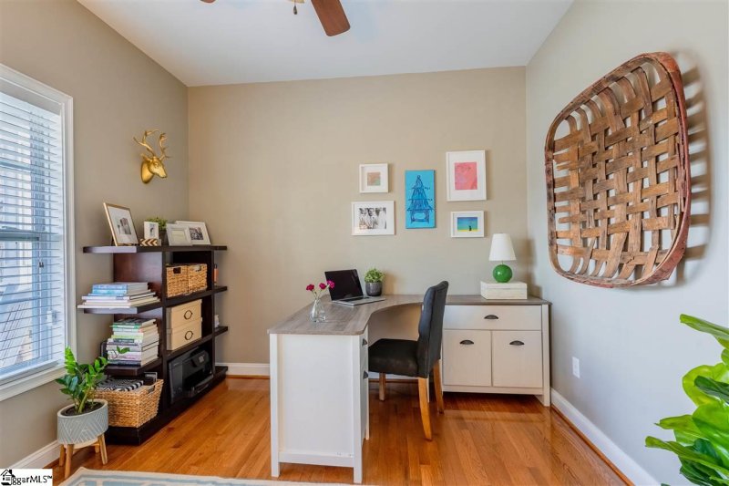 Property image 4 at 2 Greenwood Avenue, Greenville, SC 29615