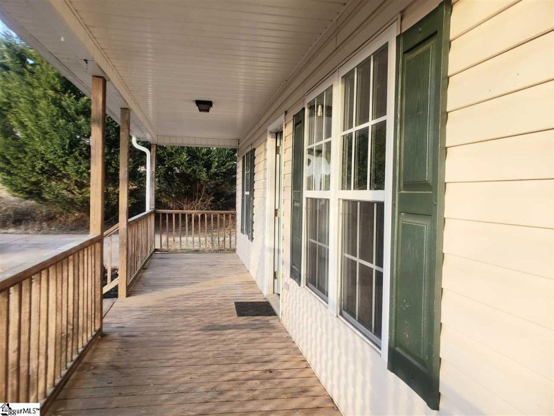 Property image 4 at 307 Dean Street, Pickens, SC 29671