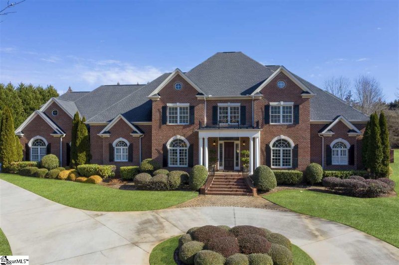 205 Sanders Place