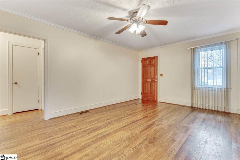 Property image 4 at 301 Parkins Mill Road, Greenville, SC 29607-3142