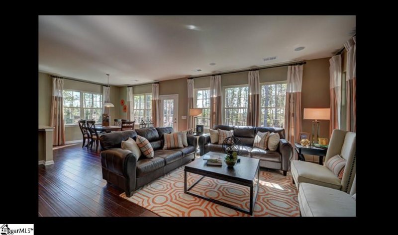 Property image 3 at 829 Barnum Court, Greer, SC 29651