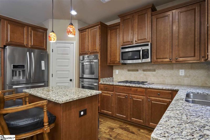 Property image 3 at 273 Oak Branch Drive, Simpsonville, SC 29681