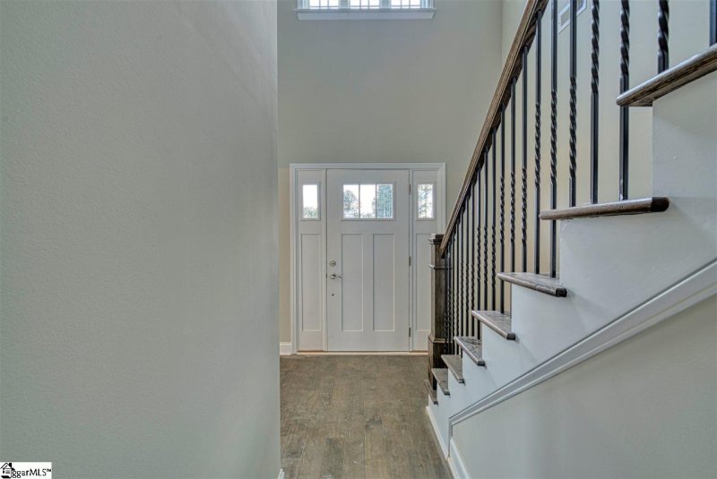 Property image 4 at 105 Carolina Drive, Piedmont, SC 29673