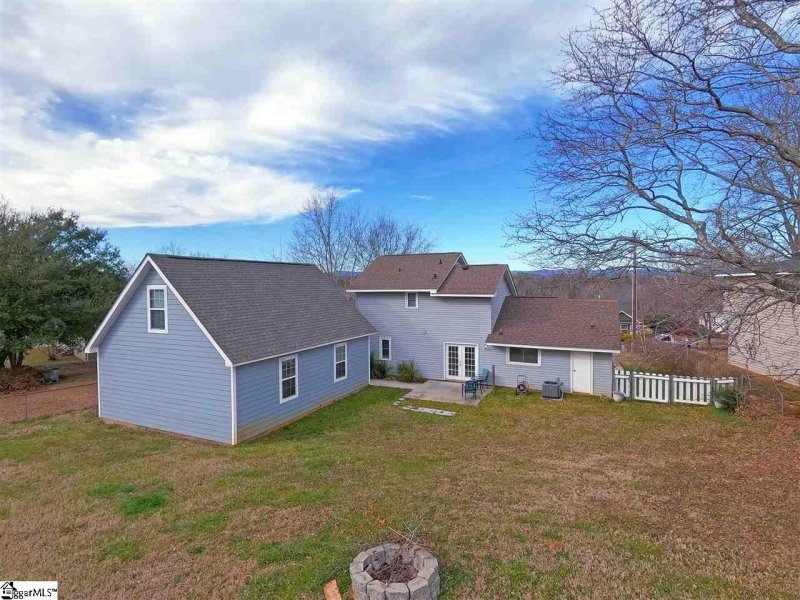 Property image 3 at 6 Bubbling Creek Road, Travelers Rest, SC 29690