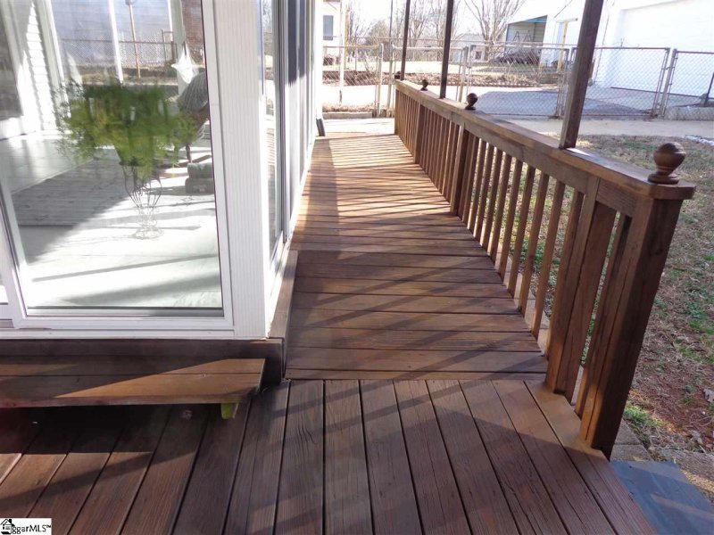 Property image 2 at 266 Clearview Circle, Travelers Rest, SC 29690