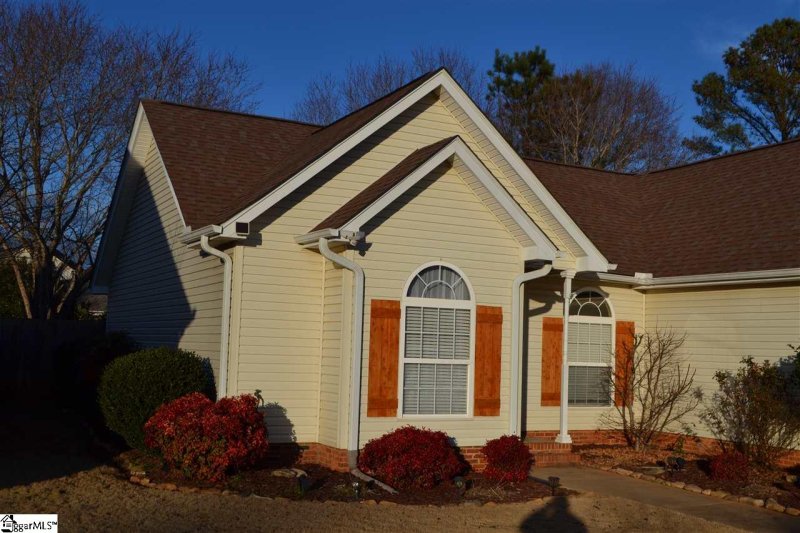 Property image 2 at 209 Windsong Way, Moore, SC 29369