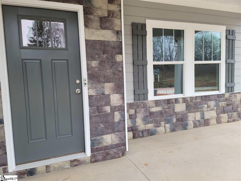 Property image 3 at 229 Dillon Circle, Spartanburg, SC 29307