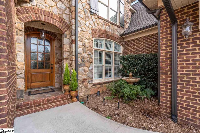 Property image 3 at 225 Hammetts Glen Way, Greer, SC 29650