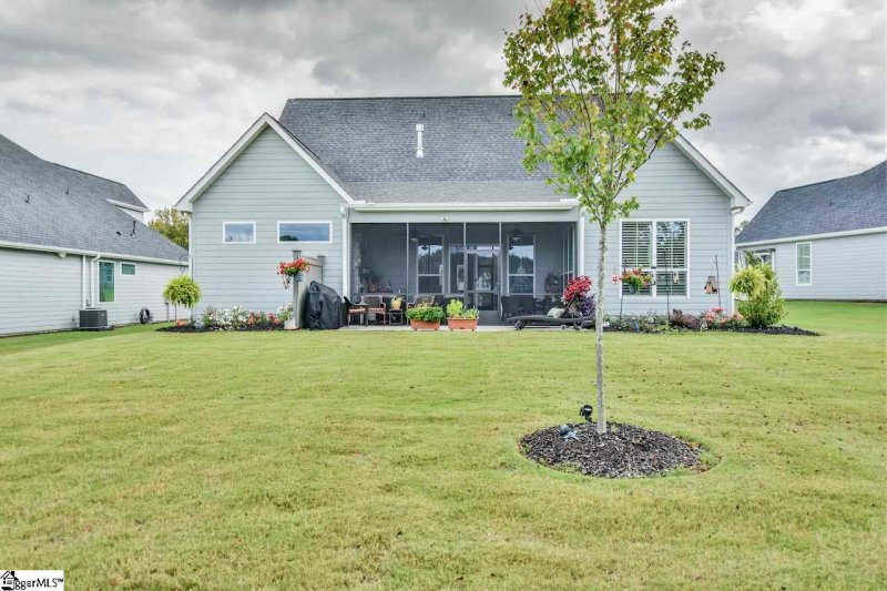 Property image 4 at 23 Havercroft Lane, Greenville, SC 29615