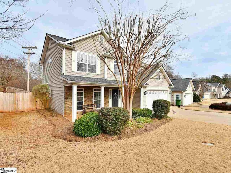 Property image 2 at 1 Southern Height Drive, Greenville, SC 29607