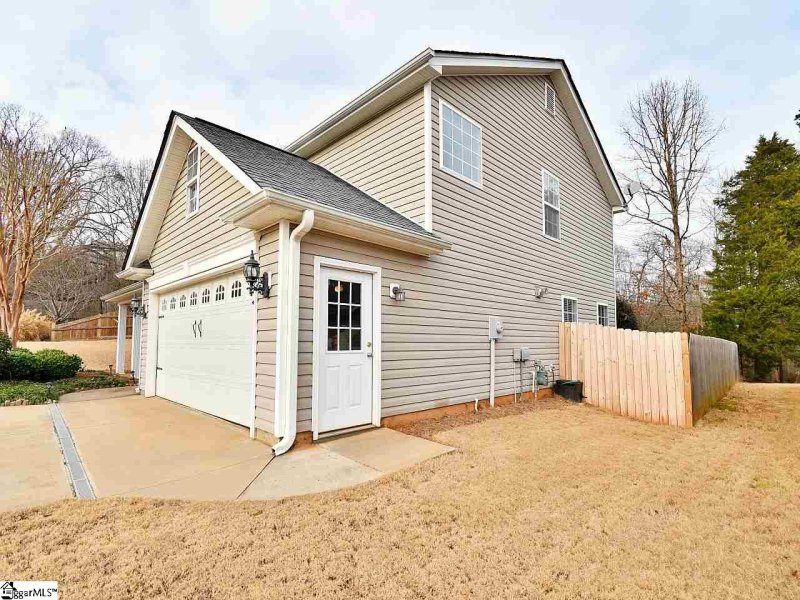 Property image 5 at 1 Southern Height Drive, Greenville, SC 29607