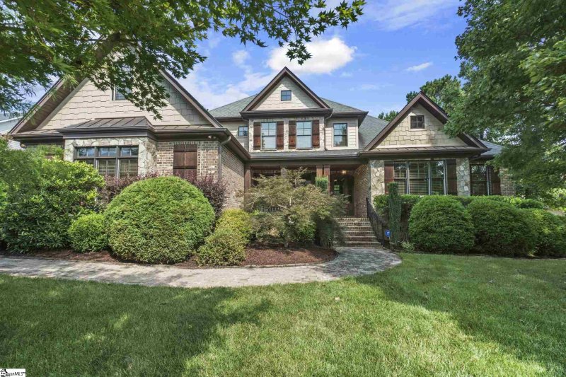 5 Knotty Pine Court