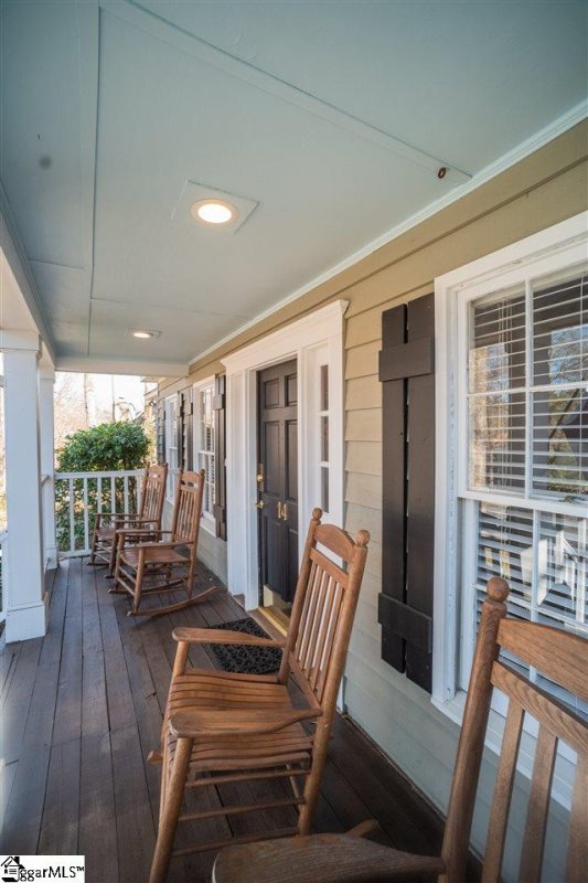 Property image 4 at 14 Meredith Lane, Greenville, SC 29607
