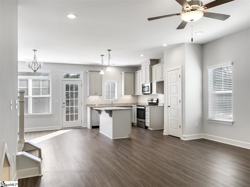 Property image 4 at 112 Bluet Lane, Taylors, SC 29687