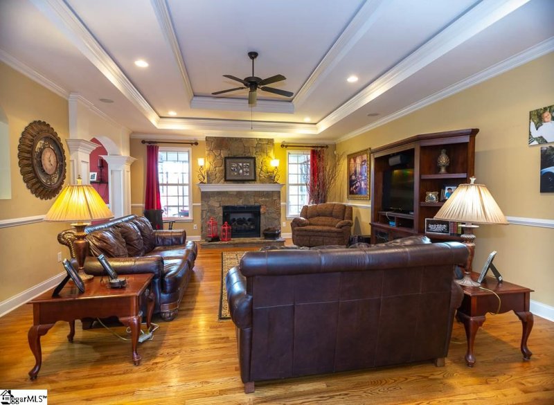 Property image 3 at 114 Burlwood Drive, Greer, SC 29651