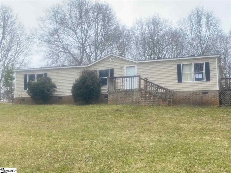 203 Baywood Hills Drive