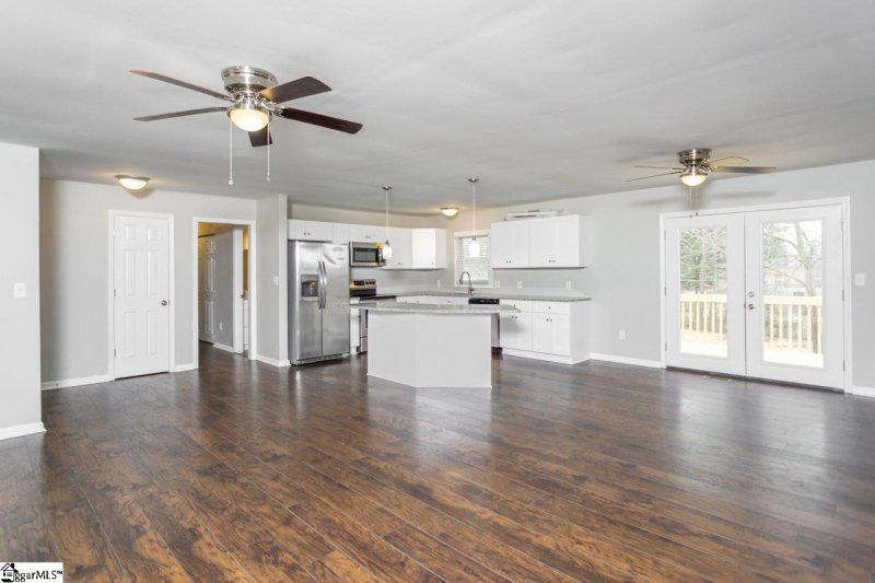 Property image 2 at 1821 Old Pendleton Road, Easley, SC 29642