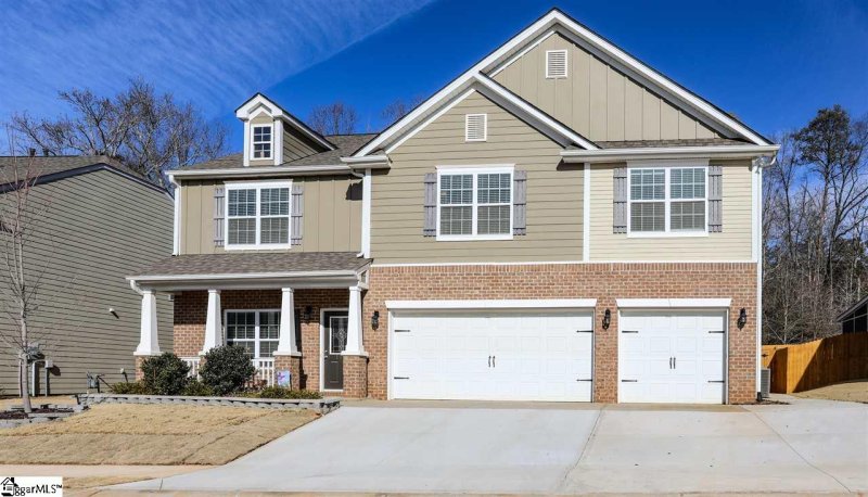 116 Hartwood Lake Lane