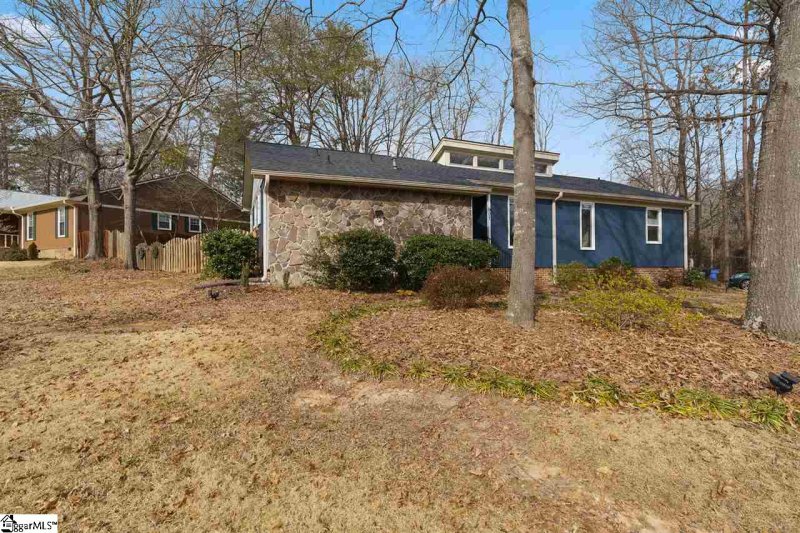 Property image 4 at 601 Gaithburg Square, Taylors, SC 29687