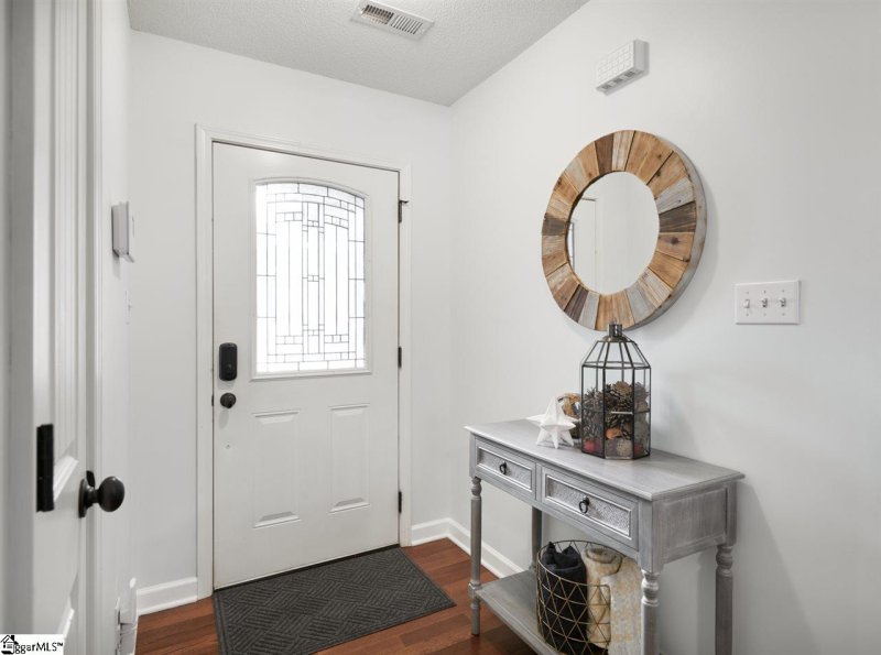 Property image 4 at 690 Secretariat Drive, Boiling Springs, SC 29316