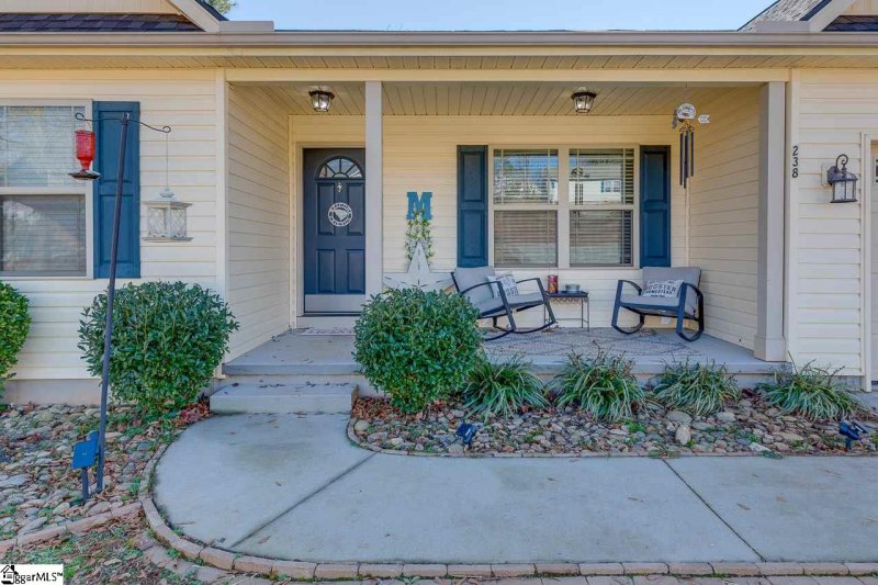 Property image 4 at 238 Hallmark Circle, Easley, SC 29640