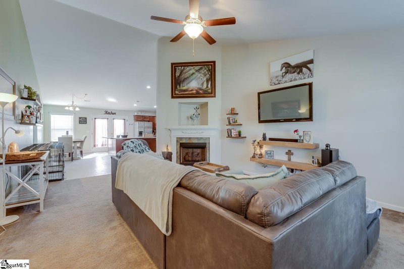 Property image 5 at 238 Hallmark Circle, Easley, SC 29640