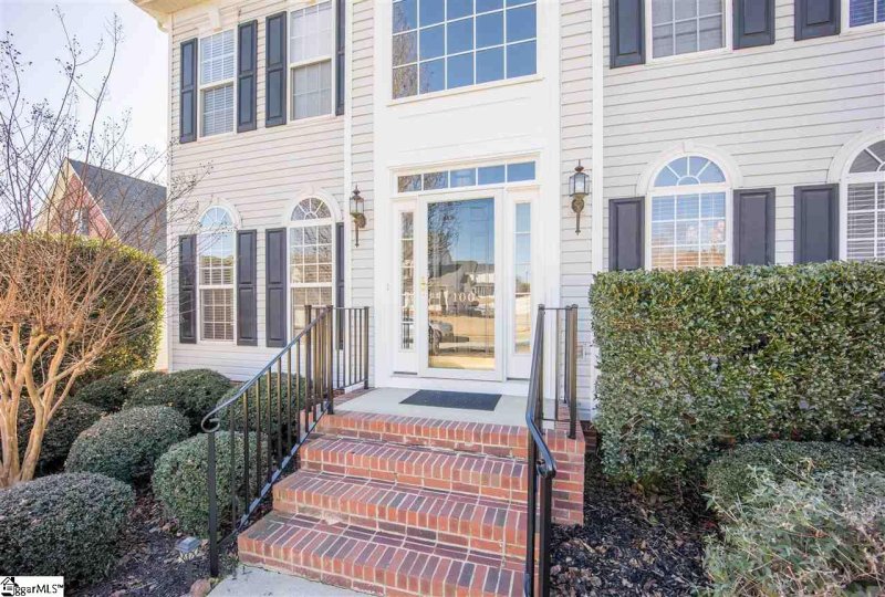Property image 2 at 100 Mineral Court, Simpsonville, SC 29681