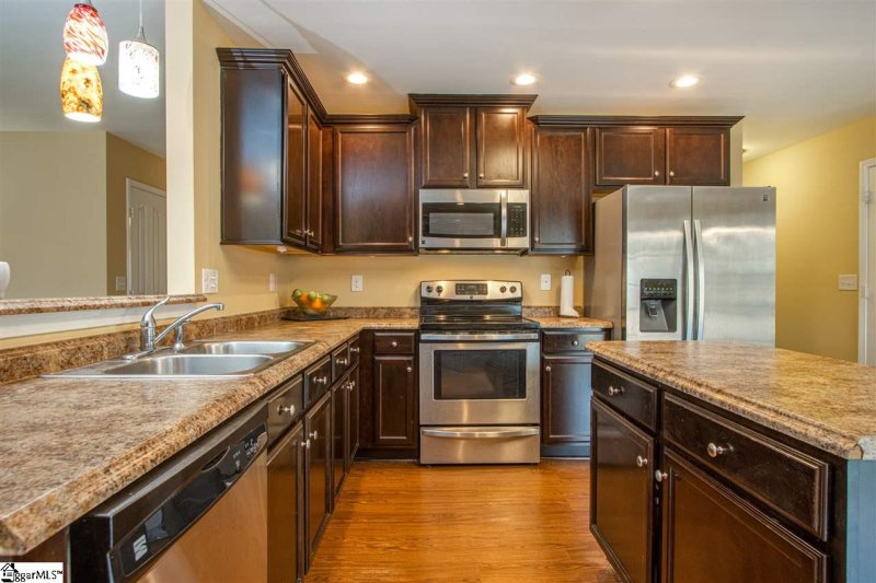 Property image 3 at 255 Harlequin Drive, Moore, SC 29369