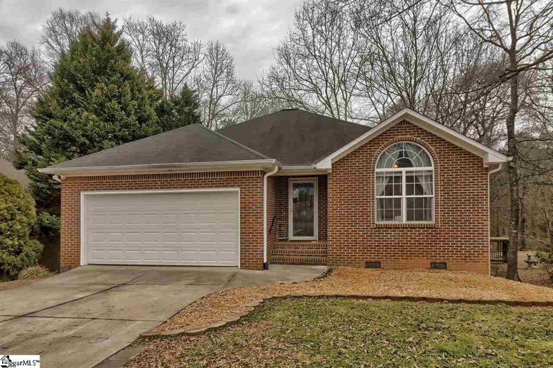 Property image 3 at 113 Woodbridge Court, Anderson, SC 29621
