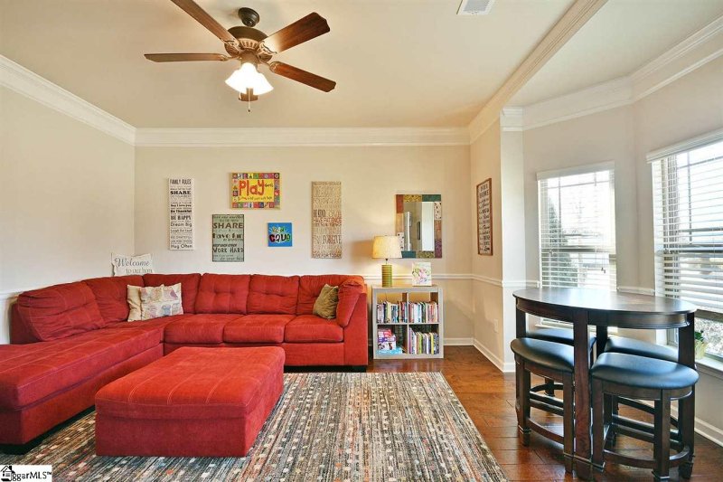 Property image 4 at 113 Harbrooke Circle, Greer, SC 29651