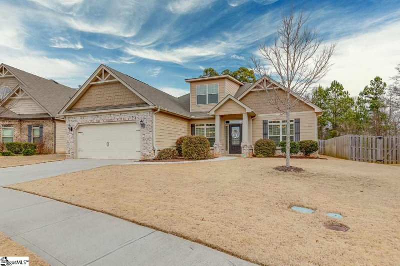 Property image 2 at 348 Cameron Creek Lane, Simpsonville, SC 29681