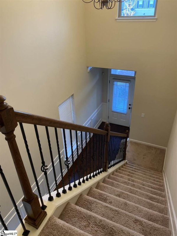 Property image 3 at 204 E Deer Drive, Greenville, SC 29611