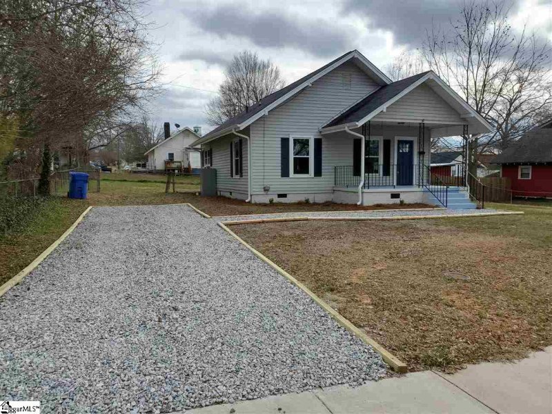 Property image 3 at 309 W College Street, Simpsonville, SC 29681-2505