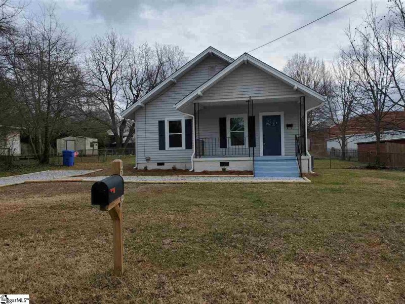 Property image 4 at 309 W College Street, Simpsonville, SC 29681-2505