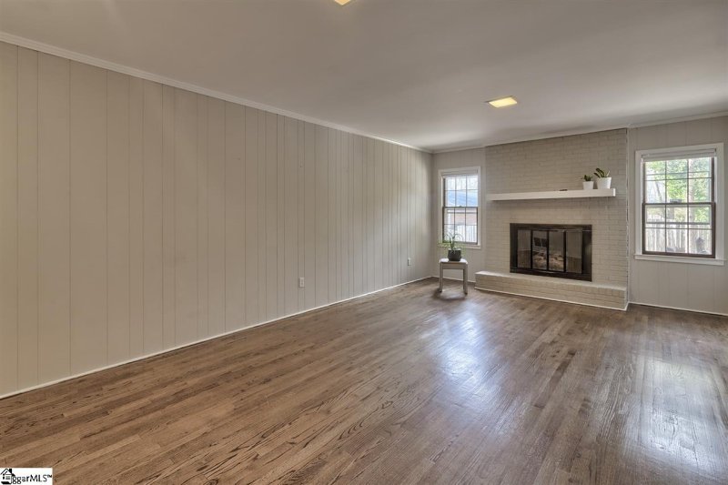 Property image 5 at 10 Dronfield Court, Greenville, SC 29609