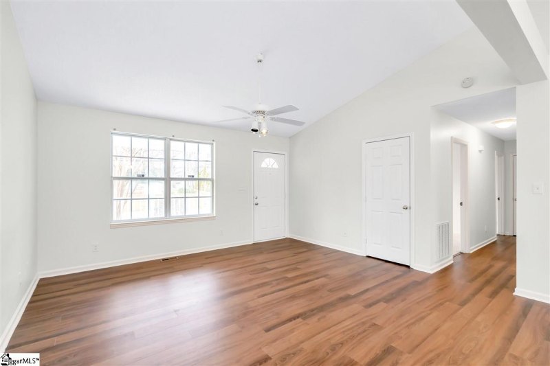 Property image 3 at 2A Aniwetauk Street, Greenville, SC 29607