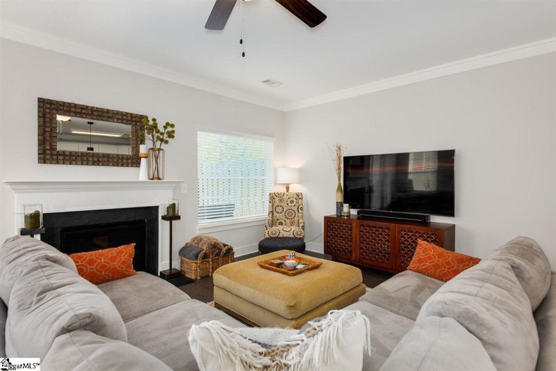 Property image 5 at 9 Harvest Bell Lane, Taylors, SC 29687