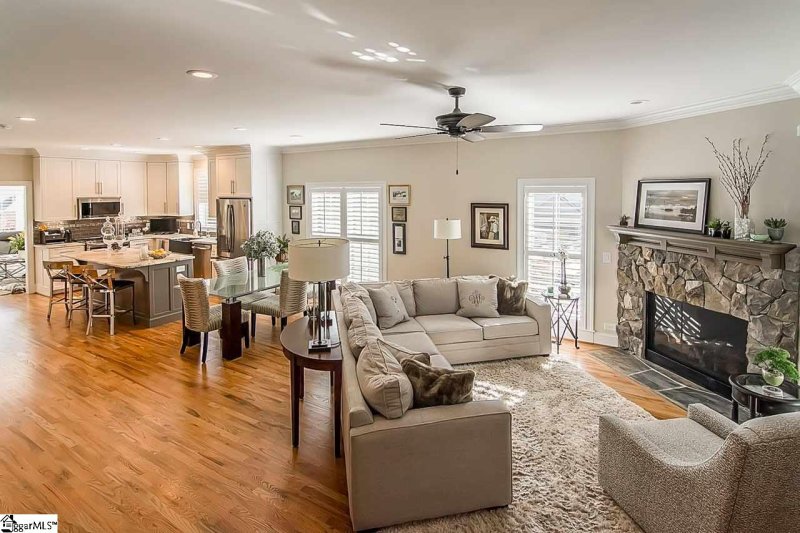 Property image 3 at 117 Worthington Court, Simpsonville, SC 29681