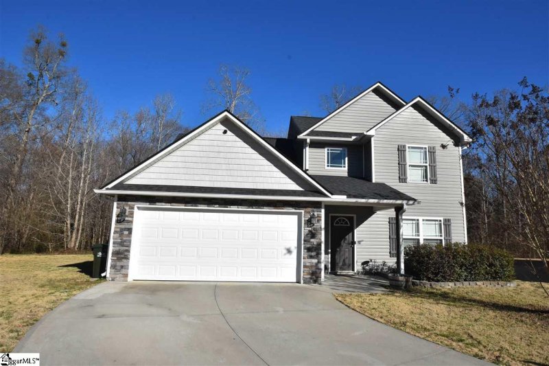 Property image 2 at 19 Milo Court, Simpsonville, SC 29680