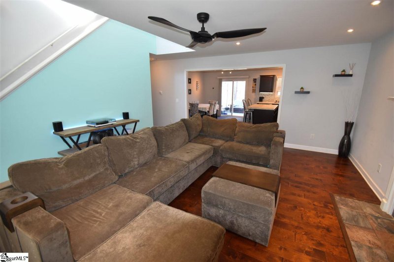 Property image 5 at 19 Milo Court, Simpsonville, SC 29680