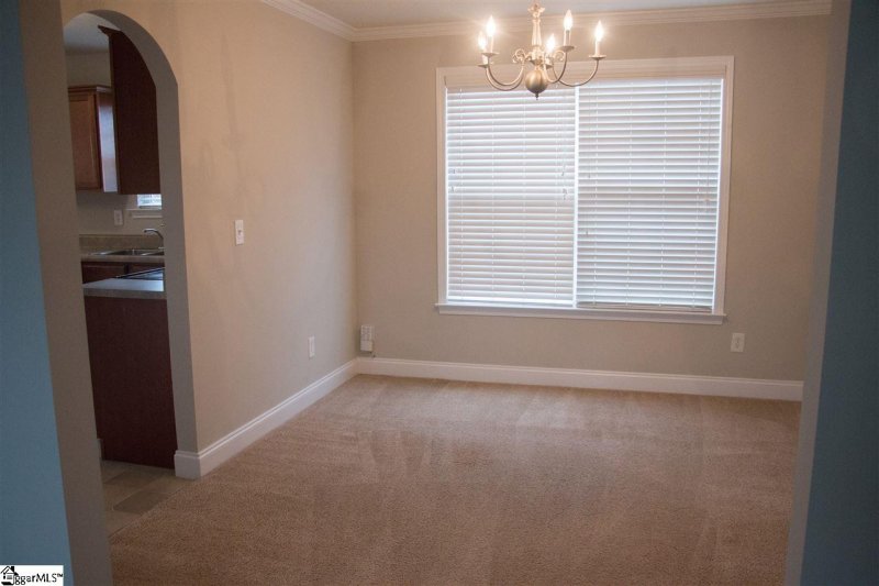 Property image 4 at 4 Whitehorn Lane, Greenville, SC 29607