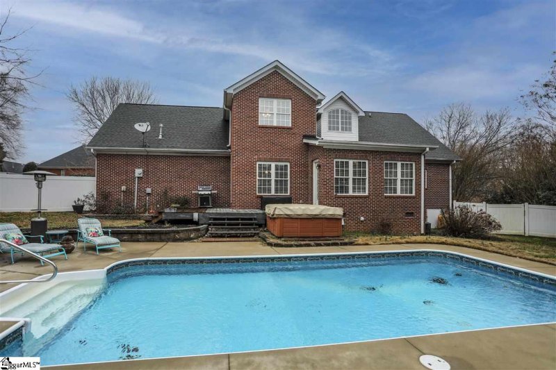 Property image 4 at 112 Carriage Path, Easley, SC 29642